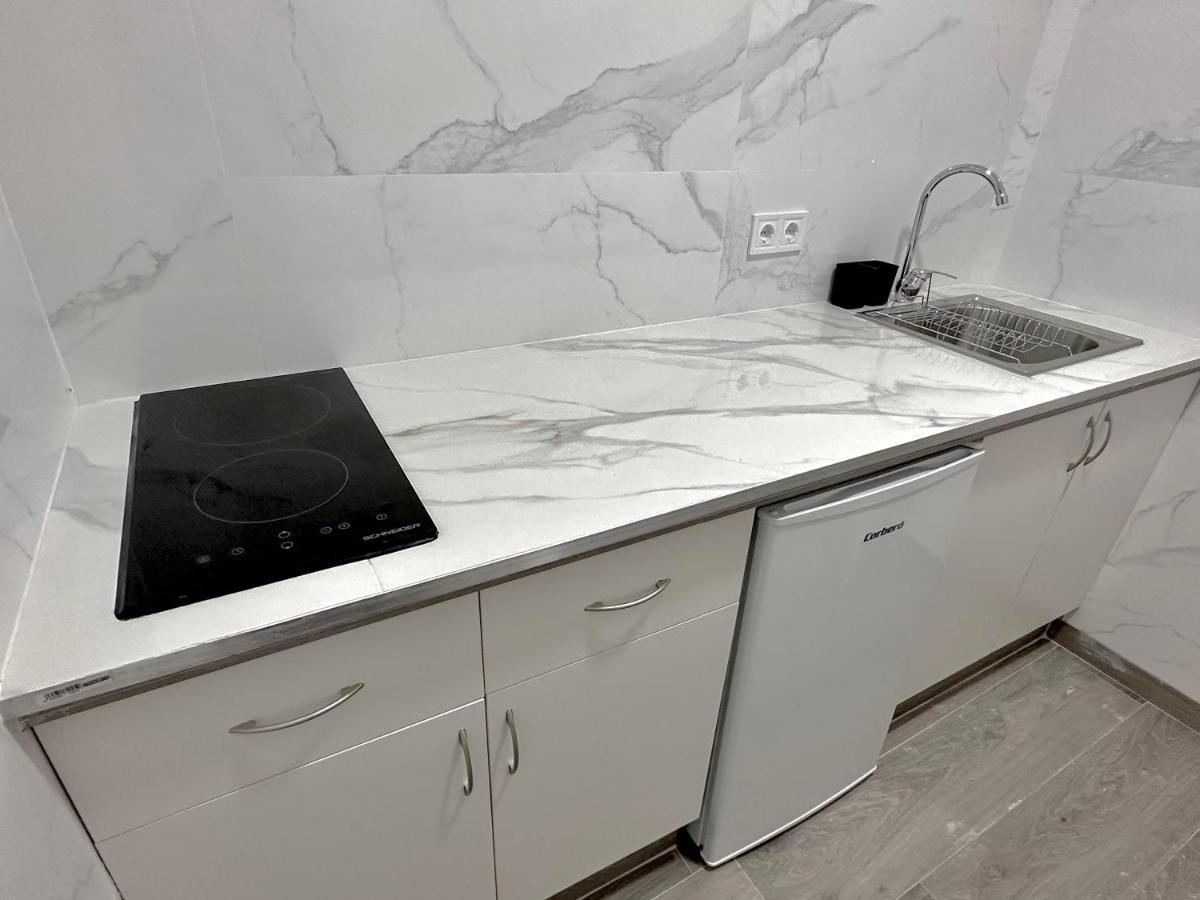 Sol Apartamentos Malaga Centro Zewnętrze zdjęcie